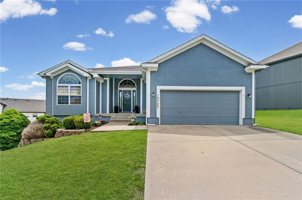 Photo of 10727 N Tennessee Avenue Kansas City MO 64157