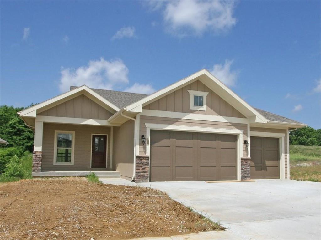 Photo of 4820 NW Huonker Court Riverside MO 64150