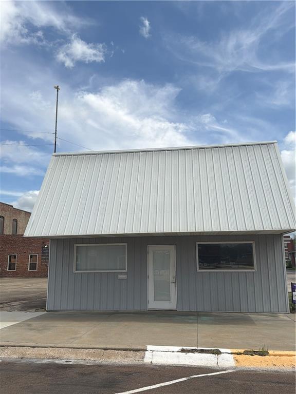 Photo of 211 South Street Iola KS 66749