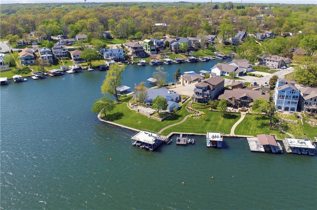 Photo of 23 C Street Lake Lotawana MO 64086