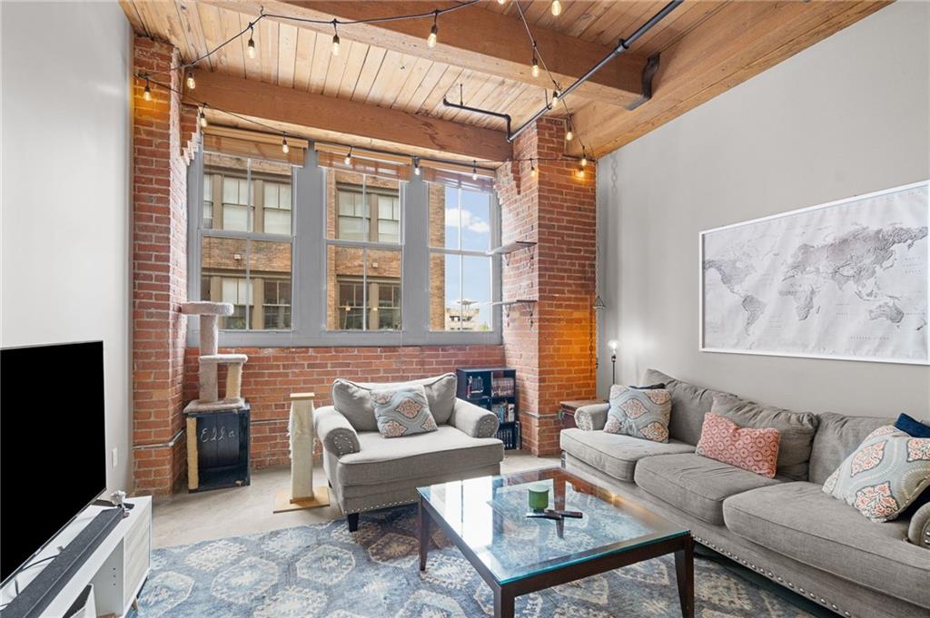 Photo of 712 Broadway Boulevard #401 Kansas City MO 64105