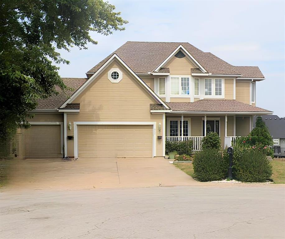 Photo of 952 Maplewood Court Grain Valley MO 64029