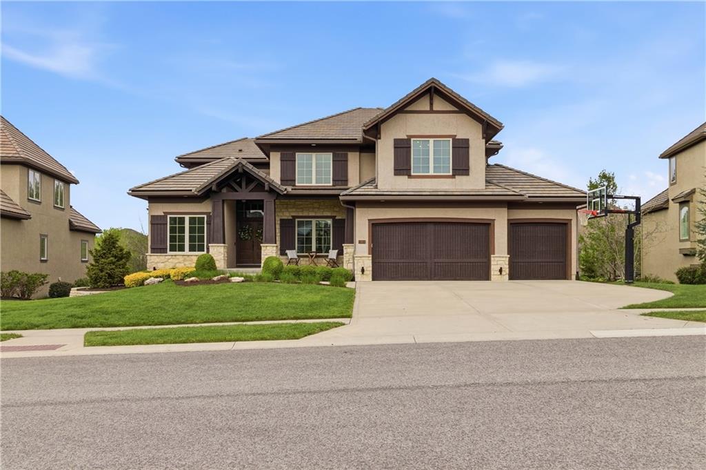 Photo of 11604 W 164th Place Overland Park KS 66221