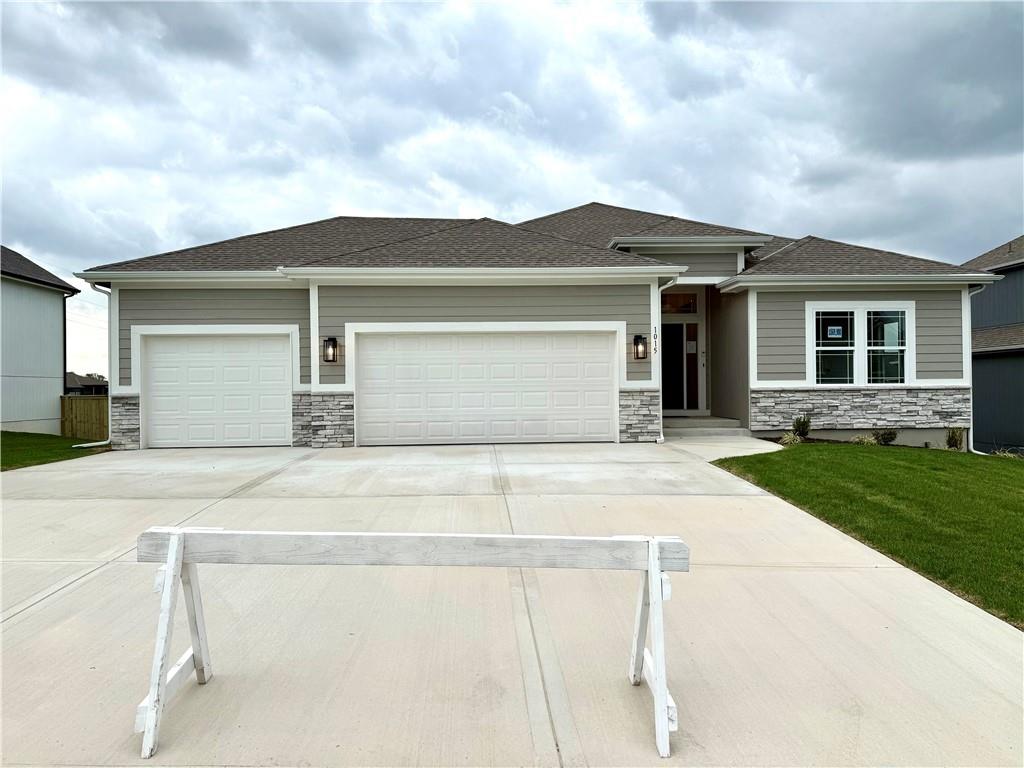 Photo of 1015 Poplar Lane Liberty MO 64068