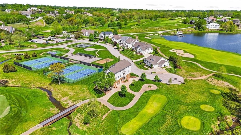 Photo of 10875 Allen Way Parkville MO 64152
