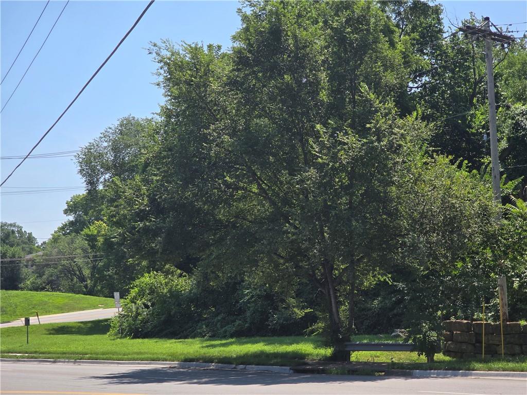 Photo of 601 E 85th Street Kansas City MO 64131