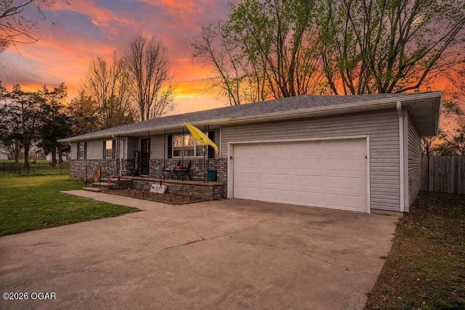 Photo of 804 N 8th Street Chetopa KS 67336