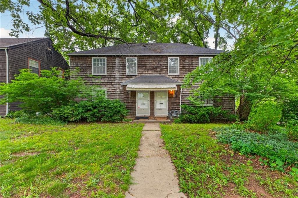 Photo of 636 E 63rd Terrace Kansas City MO 64110