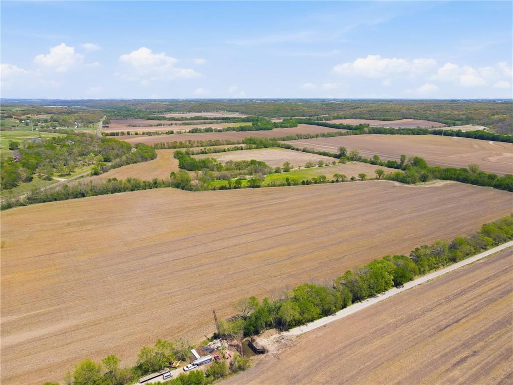 Photo of Tract 4 000 231st Street Easton KS 66020