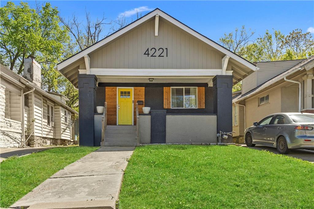 Photo of 4221 Prospect Avenue Kansas City MO 64130