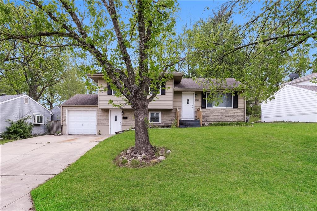 Photo of 4843 NE Tullis Avenue Kansas City MO 64119