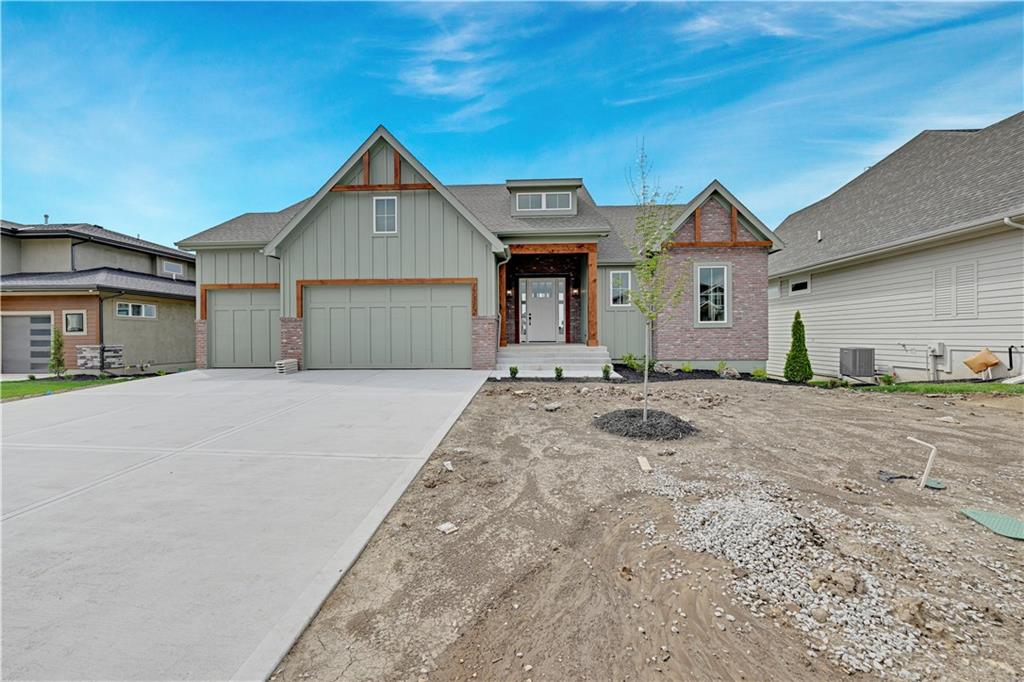 Photo of 17312 Earnshaw Street Overland Park KS 66221