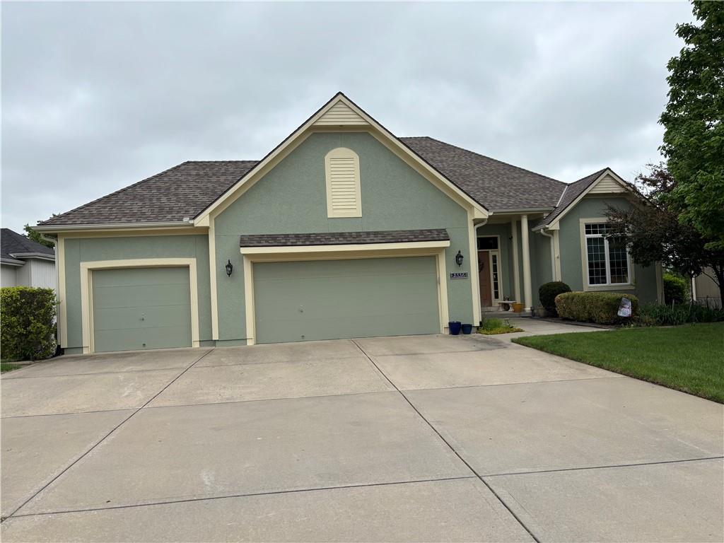 Photo of 2536 SW KRISTIN Drive Lee's Summit MO 64082