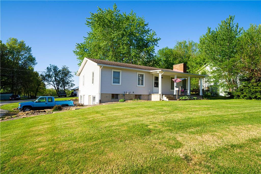 Photo of 606 E Prospect Street Cameron MO 64429