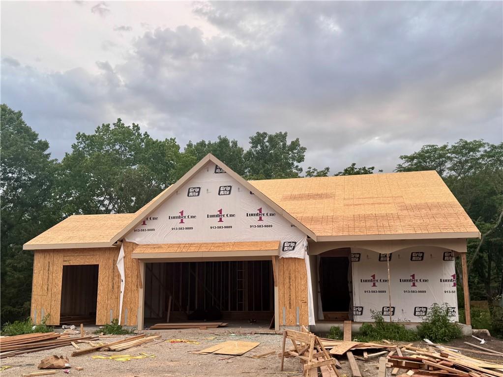 Photo of 8646 Eagle Creek Drive De Soto KS 66018