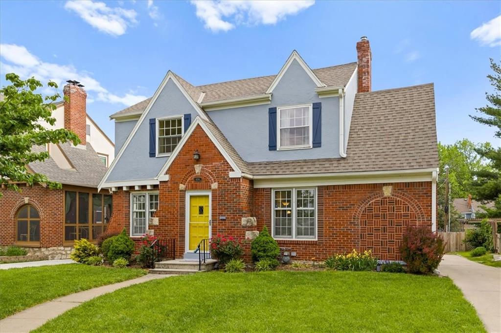 Photo of 636 E 74th Street Kansas City MO 64131