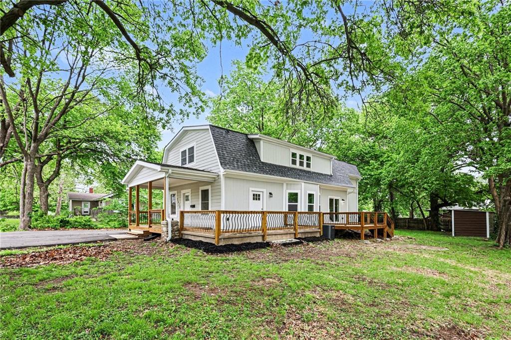 Photo of 5615 Knox Avenue Merriam KS 66203