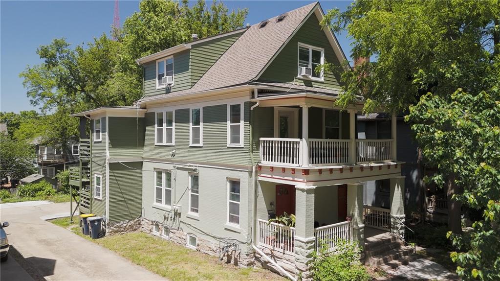 Photo of 3226 Campbell Street Kansas City MO 64109