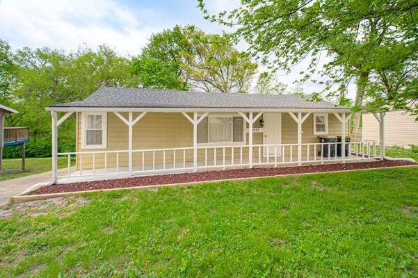 Photo of 4833 FARLEY Avenue Kansas City MO 64129