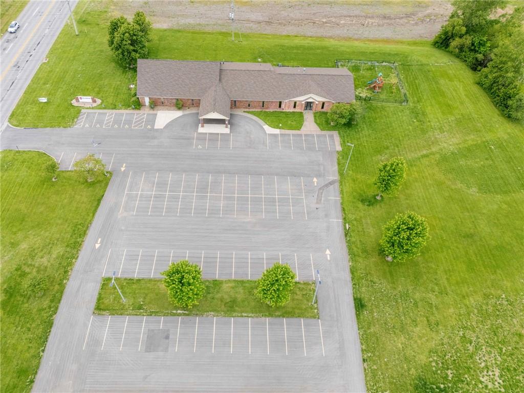 Photo of 12320 Parallel Parkway Kansas City KS 66109