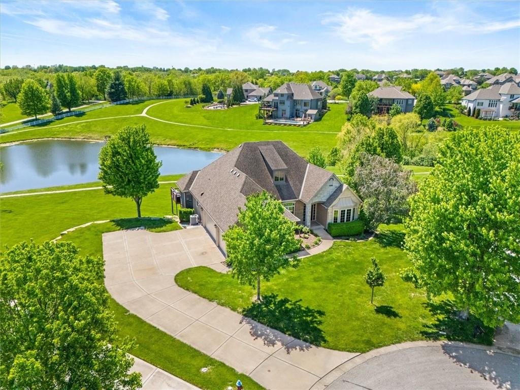 Photo of 8070 Green Glades Court Parkville MO 64152