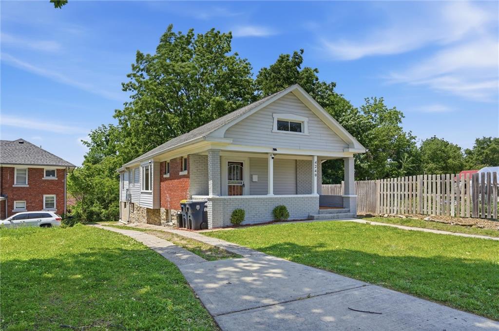 Photo of 4240 Highland Avenue Kansas City MO 64110