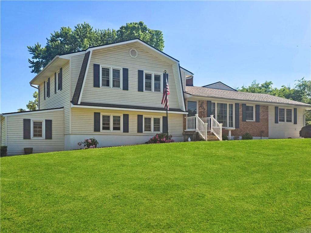 Photo of 209 W 6th Street Knob Noster MO 65336