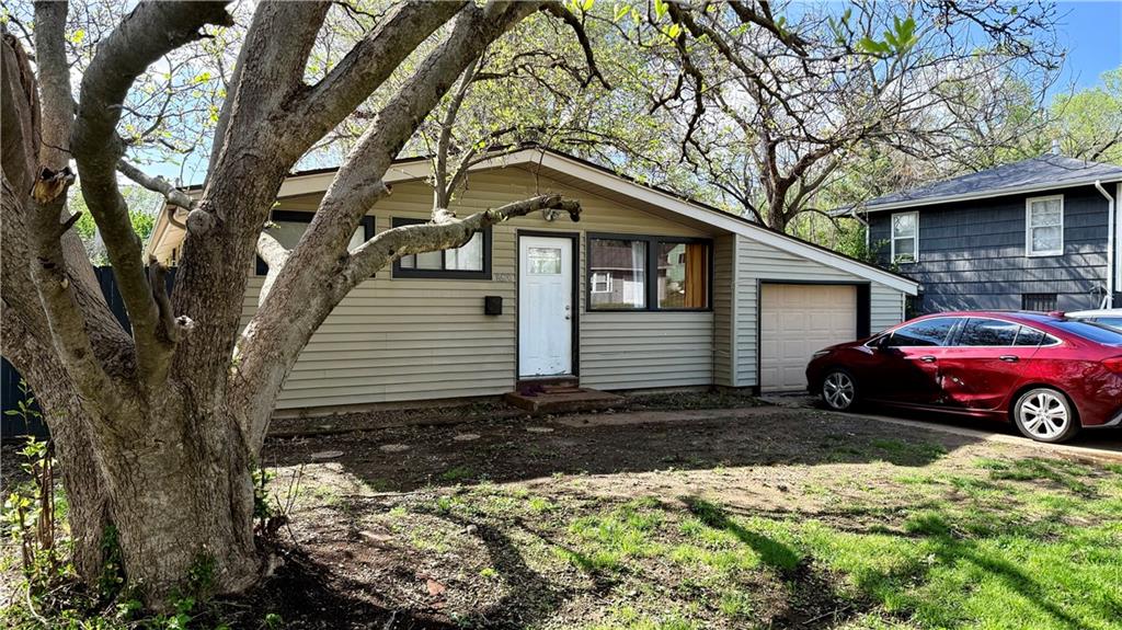 Photo of 8620 Winchester Avenue Kansas City MO 64138