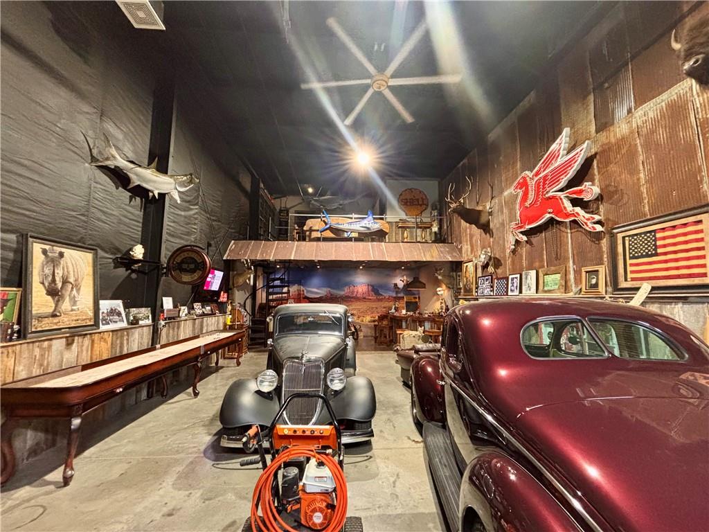 Photo of 14000 Madison Avenue Kansas City MO 64145