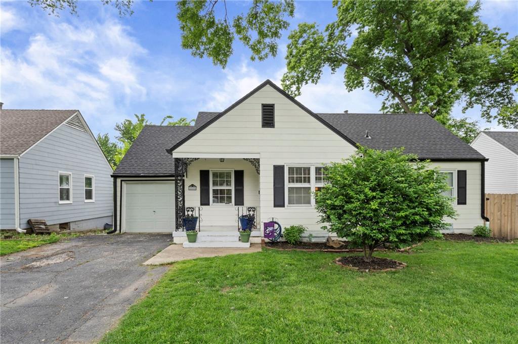 Photo of 5000 W 51st Street Roeland Park KS 66205