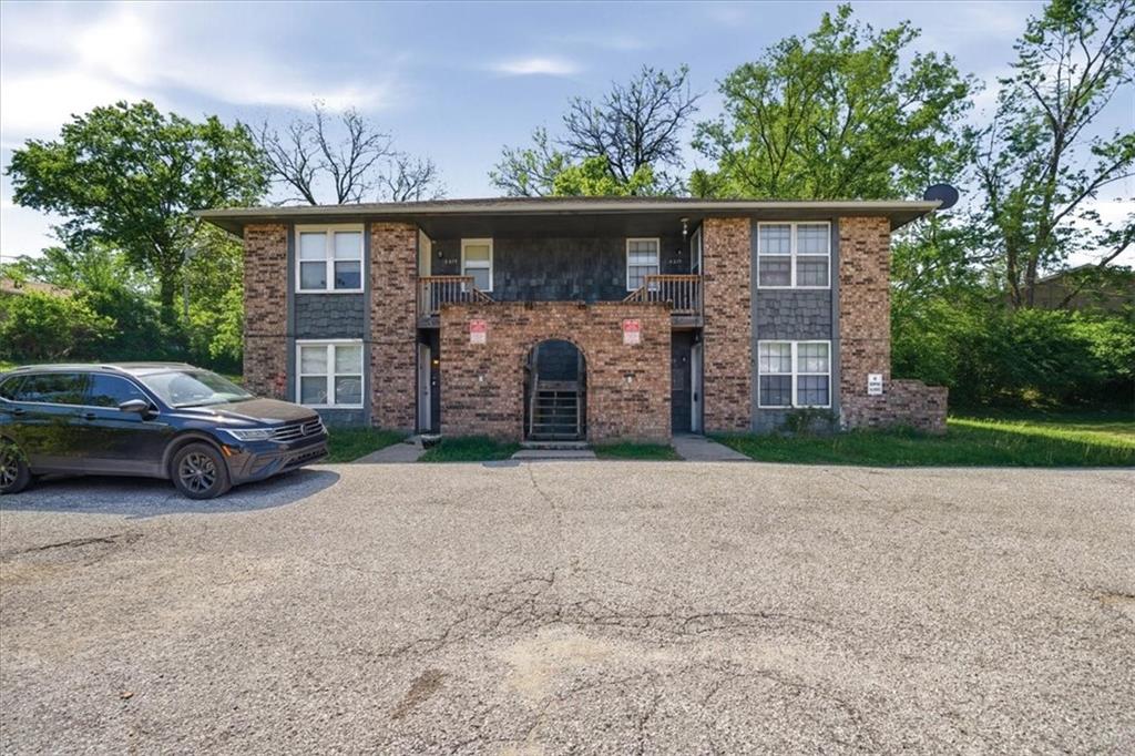 Photo of 9213-9219 E 54th Terrace Raytown MO 64133