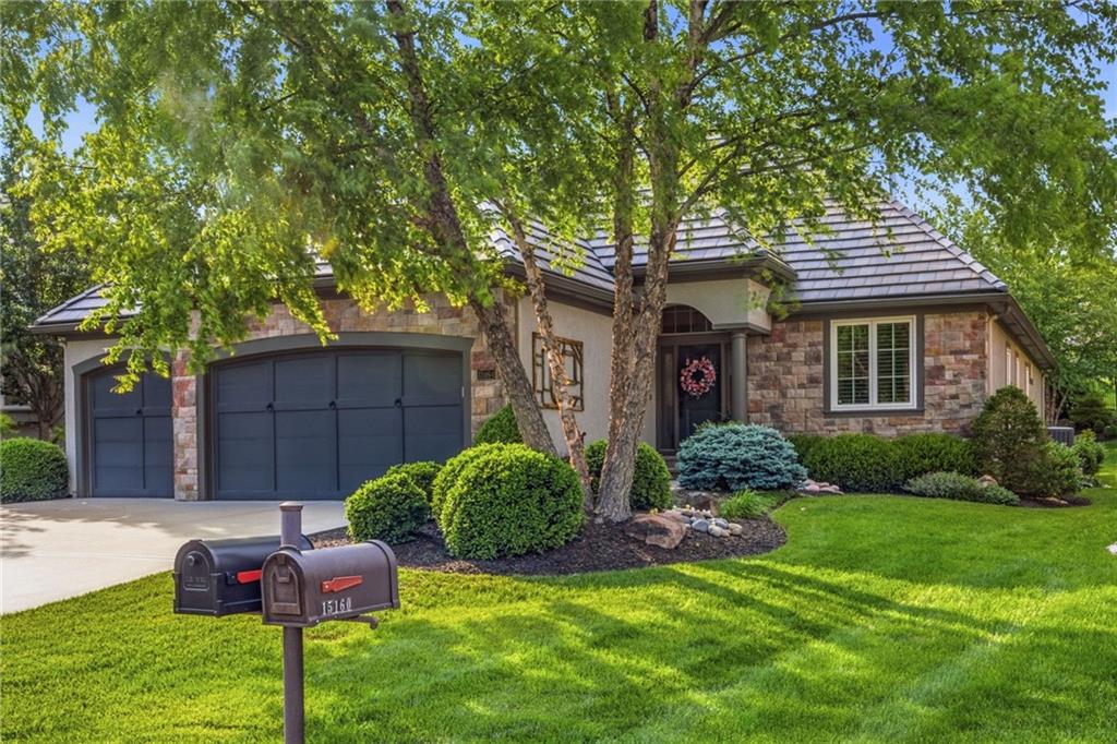 Photo of 15164 FONTANA Street Leawood KS 66224