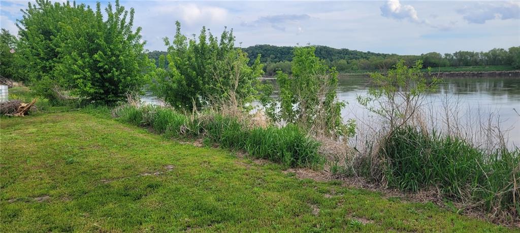 Photo of 32099 Parma Drive Oregon MO 64473