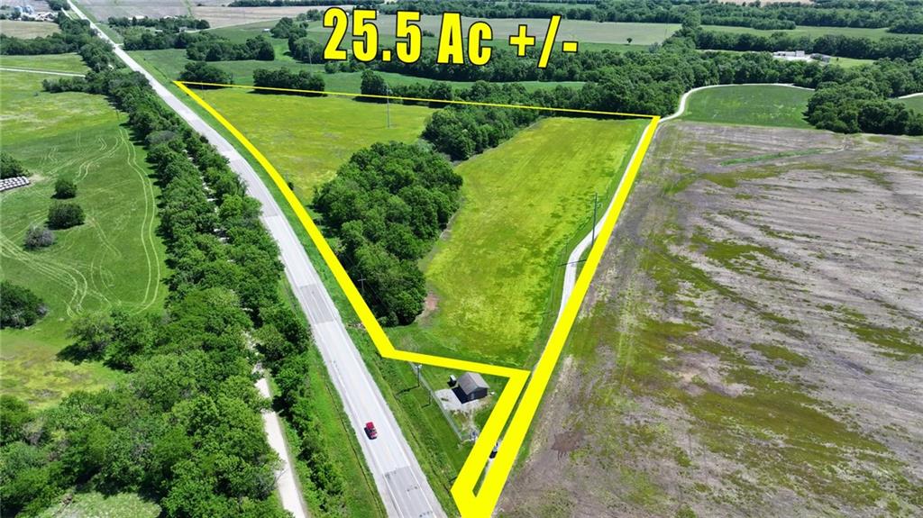 Photo of 75 NE 254P Road Clinton MO 64735