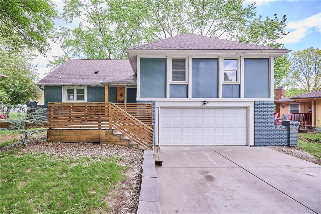 Photo of 12719 CRYSTAL Avenue Grandview MO 64030