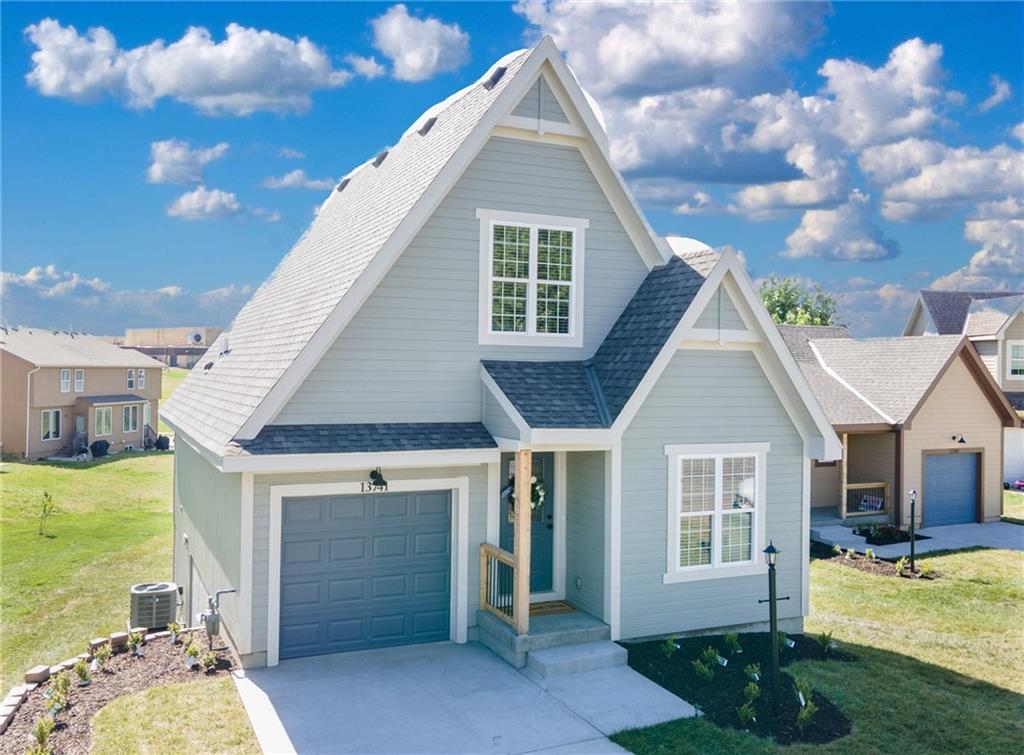 Photo of 13741 Leigh Drive Bonner Springs KS 66012