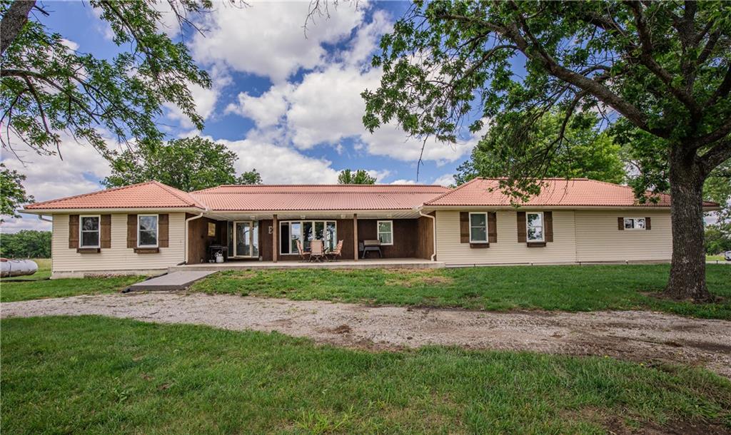 Photo of 13936 W 750 Road Mound City KS 66056