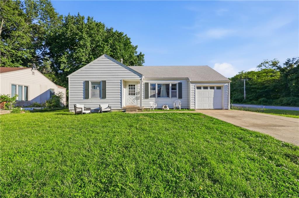 Photo of 8801 E 71st Terrace Raytown MO 64133
