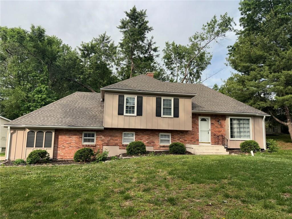 Photo of 7316 N Avalon Street Kansas City MO 64152