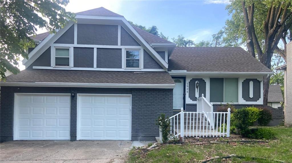 Photo of 1828 E Mohawk Drive Olathe KS 66062