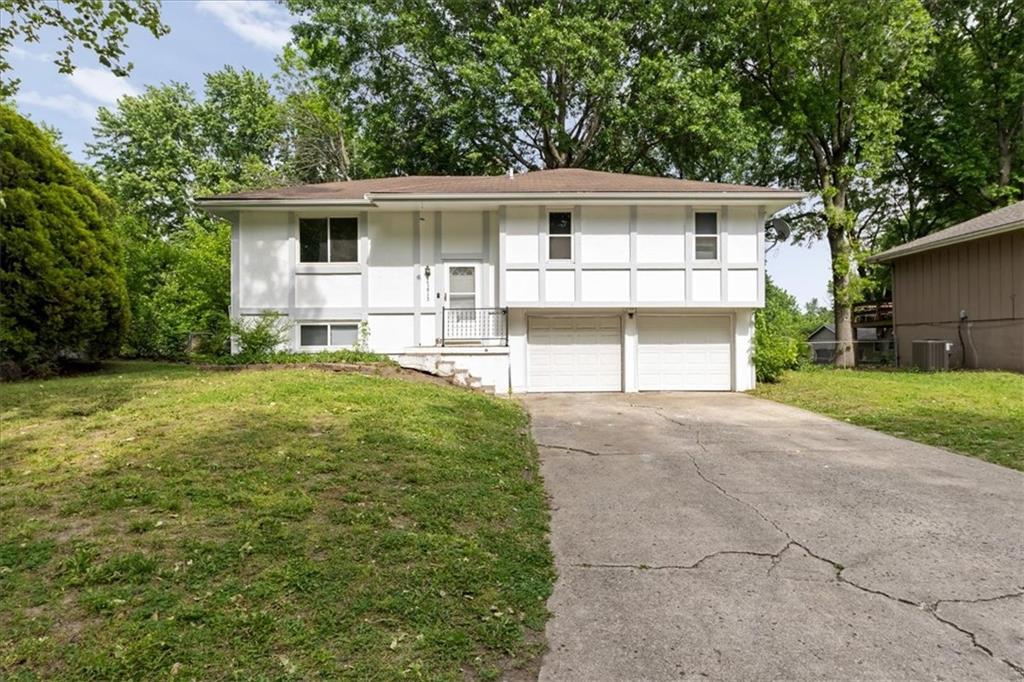 Photo of 1613 Oak Street Oak Grove MO 64075