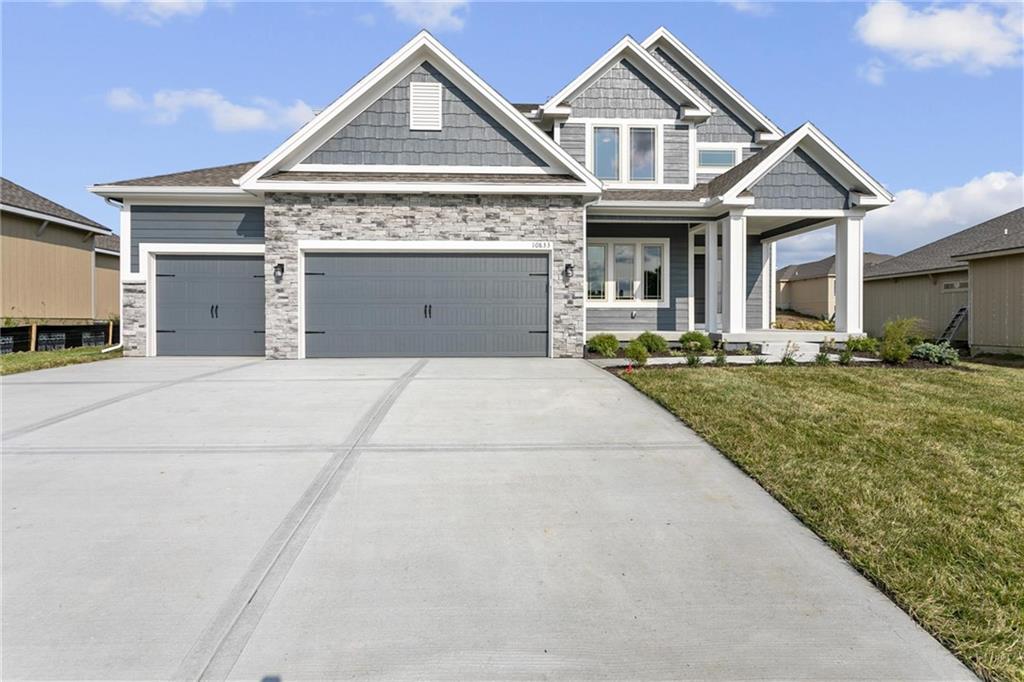 Photo of 8891 N Monroe Avenue Kansas City MO 64156