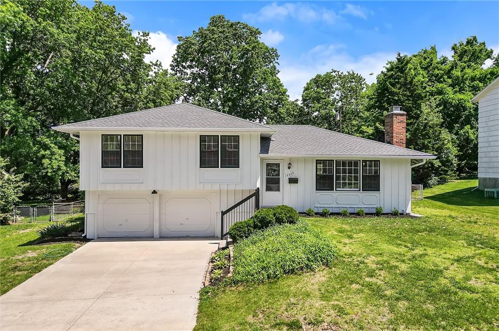 Photo of 13509 Belmeade Avenue Grandview MO 64030