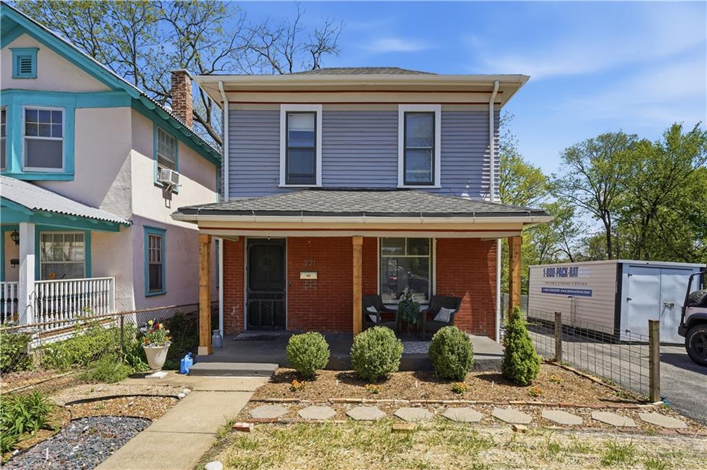 Photo of 3121 Grand Avenue Kansas City MO 64111