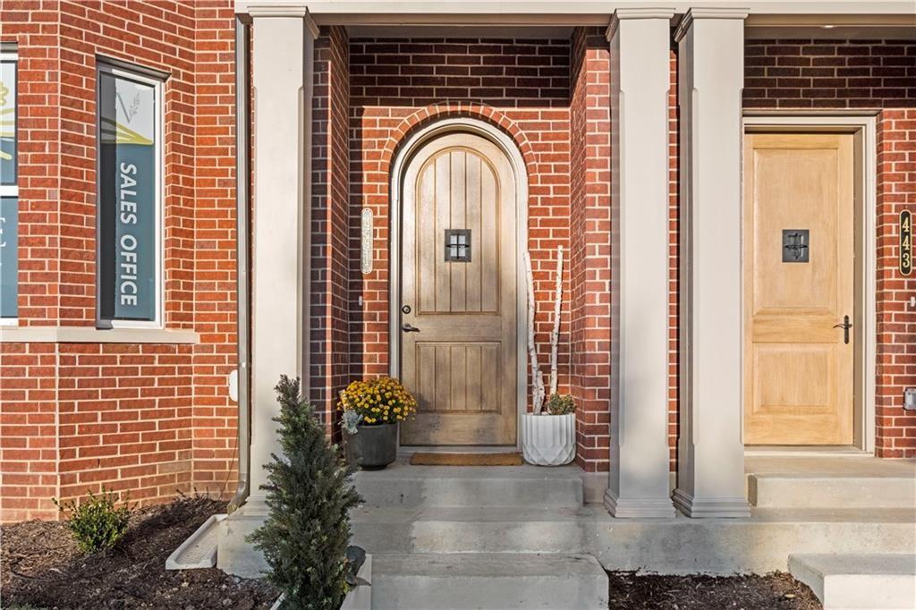 Photo of 441 SW Longview Boulevard Lee's Summit MO 64081