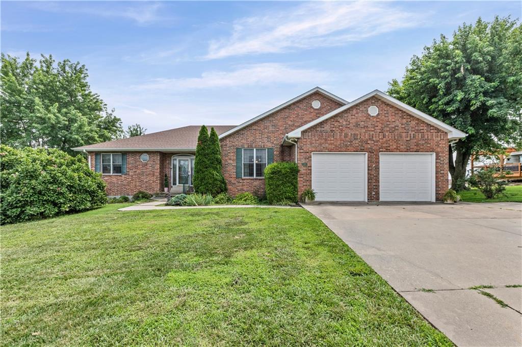 Photo of 819 Pryor Street Iola KS 66749