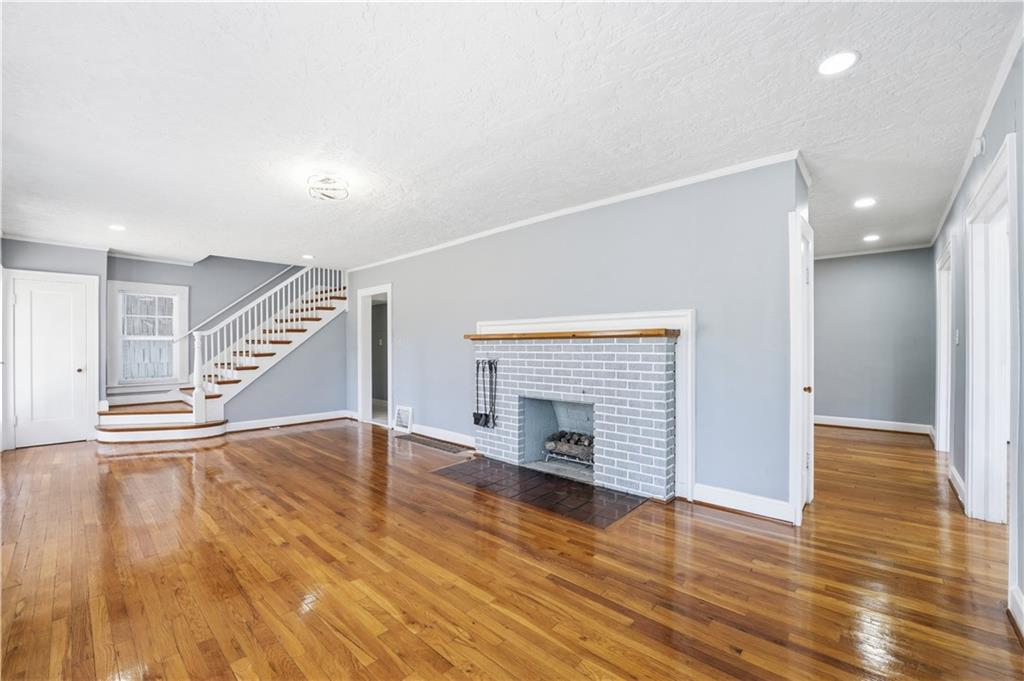 Photo of 9502 Linwood Boulevard Independence MO 64052