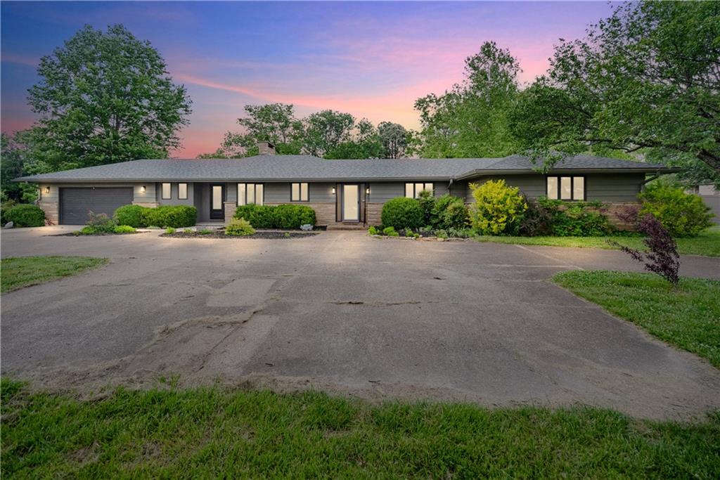 Photo of 515 Barton Avenue Parsons KS 67357