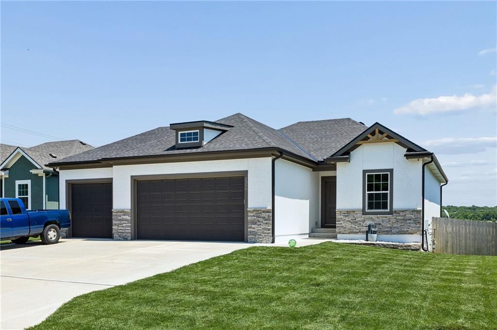 Photo of 2309 S Eagle Court Independence MO 64057
