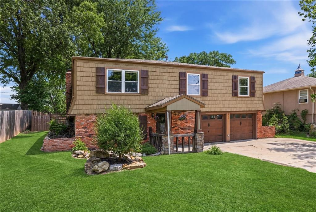 Photo of 5905 N Denver Avenue Kansas City MO 64119